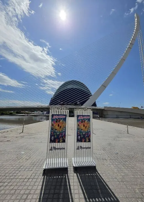Vinilos Valencia para publicidad exterior en soportes promocionales