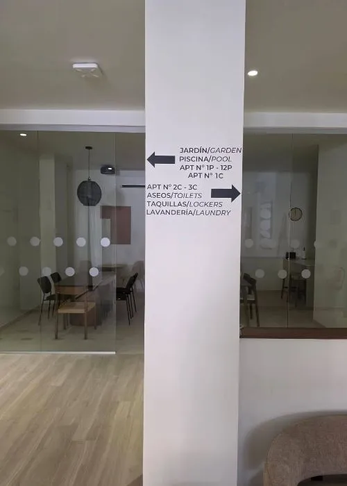 Vinilos Teruel para señalética interior